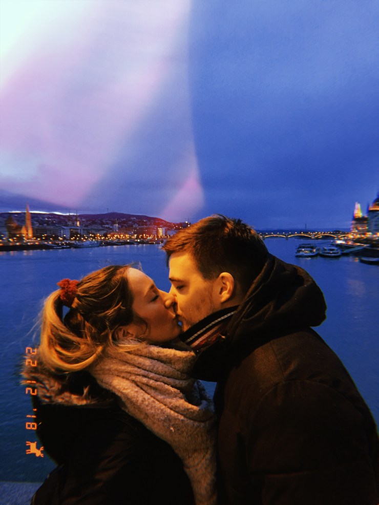 2018-12-22 16:03:44.037