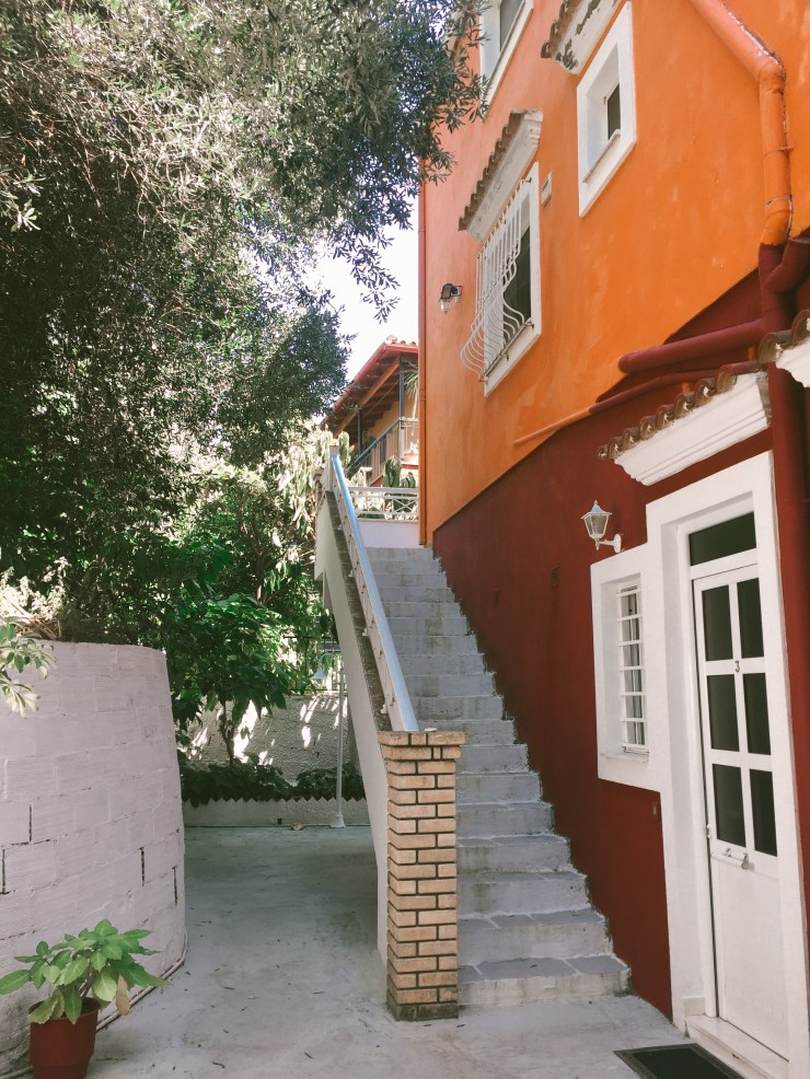 F10F5432-9448-482D-8B32-D0508232F2D3