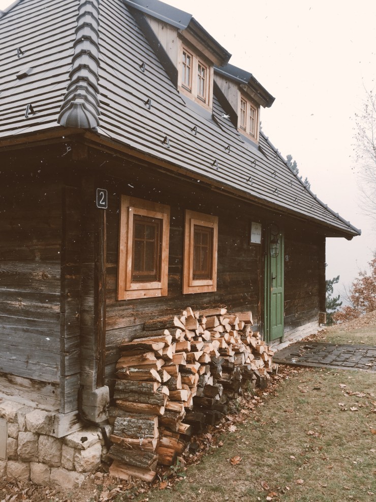 0901535E-9E81-4BCA-B43F-C3A263ED6FAF